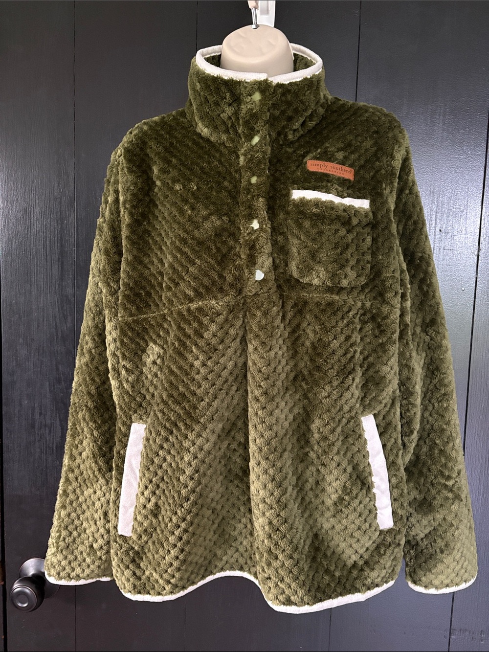 🍃 Simply Southern Simply Soft Quarter Button Plush Pullover. Large